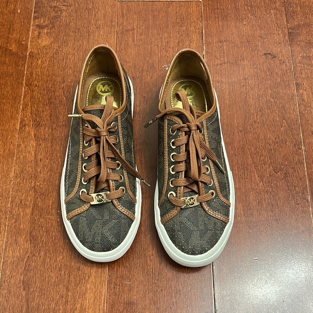 Women Michael Kors Brown Classic Sneakers Size 7 1/2